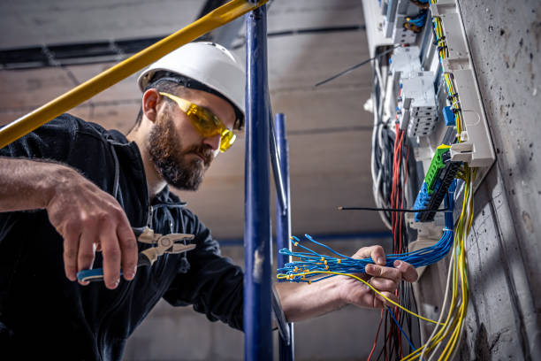 Best Affordable Emergency Electrician  in Princeton, WI